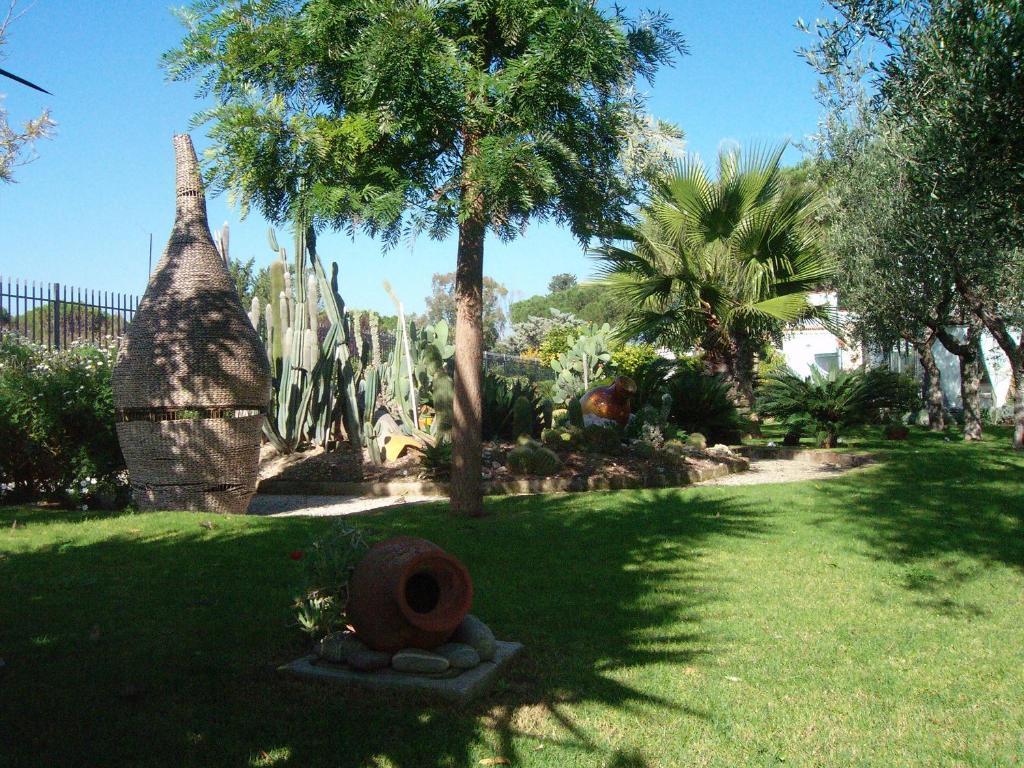 Il Giardino Del Te Hotel Barletta Exterior foto